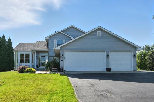 17624 Foxboro Lane, Farmington, MN 55024