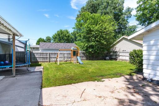 08_2053_29thStS_Exterior8_mls.jpg