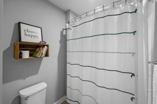 1126 Stonebridge Path, Jordan, MN 55352