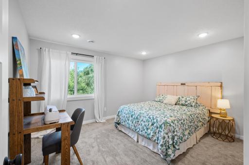 1126 Stonebridge Path, Jordan, MN 55352