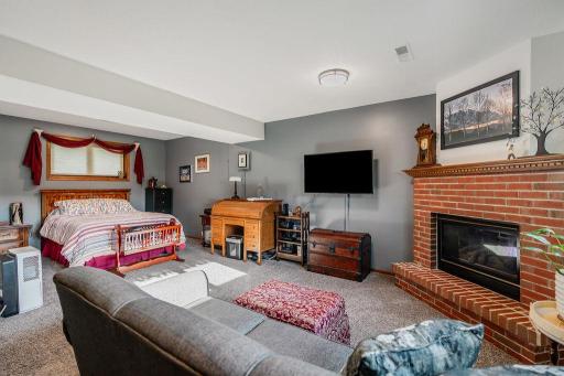 2711 S Cedar Avenue, Holmen, WI 54636