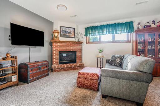 2711 S Cedar Avenue, Holmen, WI 54636