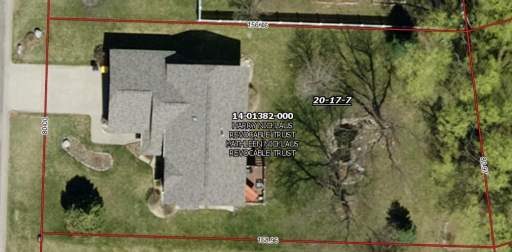 2711 S Cedar Avenue, Holmen, WI 54636