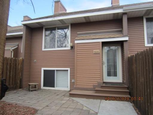 2323 Territorial Road, Saint Paul, MN 55114