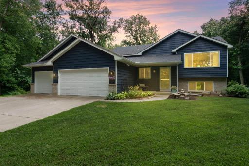 19025 30th Street, Winsted, MN 55395