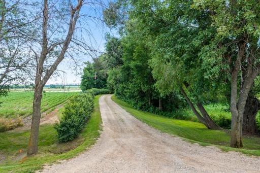 19025 30th Street, Winsted, MN 55395