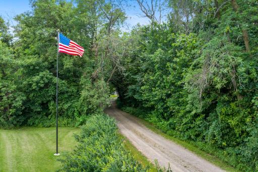 19025 30th Street, Winsted, MN 55395