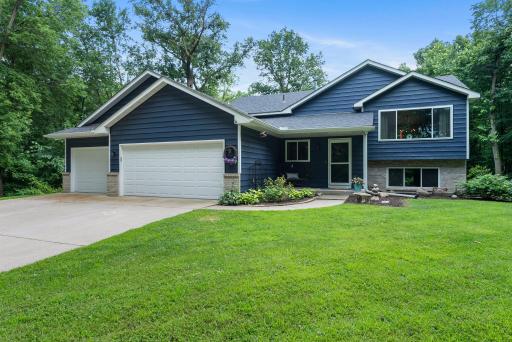 19025 30th Street, Winsted, MN 55395