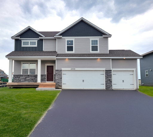 10705 Bent Pine Lane, Woodbury, MN 55129