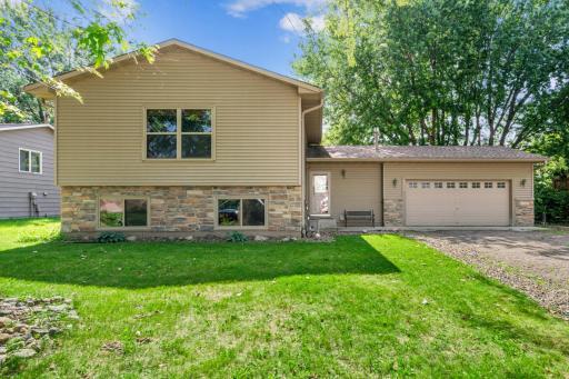 8993 Magnolia Lane N, Maple Grove, MN 55369