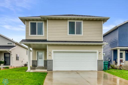 401 7th Street E, Horace, ND 58047