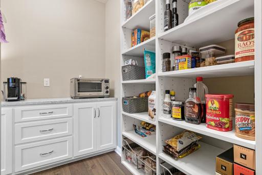 1972 Annika Drive N, Lake Elmo, MN 55042