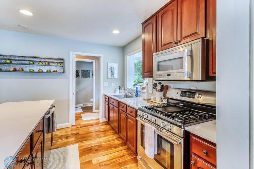 Kitchen1_4.jpg