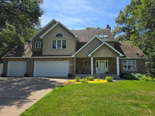 850 Meadowlawn Court, Sartell, MN 56377