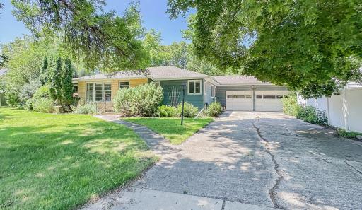 540 S 8th Street, Bird Island, MN 55310