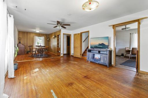 707 4th Avenue N, Lakefield, MN 56150