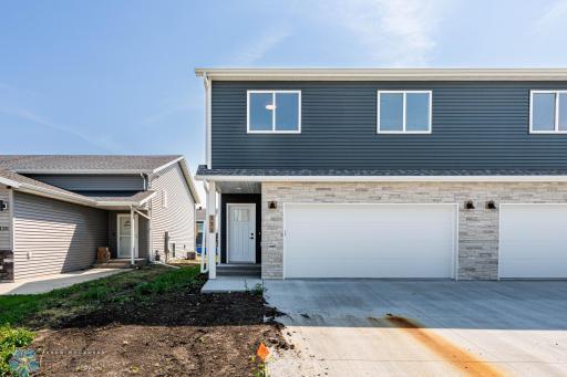 131 Pine Avenue, Mapleton, ND 58059