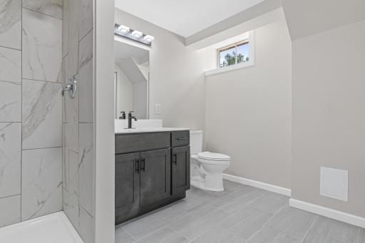 1456 Burke Ave, Roseville1456 Burke Ave, Roseville1456 Burke Ave, Roseville-22.jpg