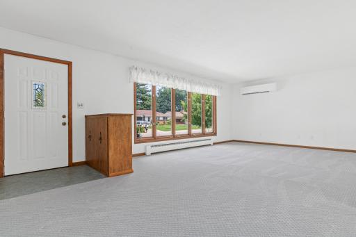 1456 Burke Ave, Roseville1456 Burke Ave, Roseville1456 Burke Ave, Roseville-2.jpg