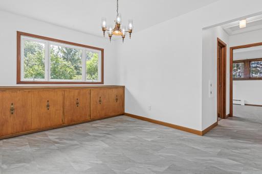 1456 Burke Ave, Roseville1456 Burke Ave, Roseville1456 Burke Ave, Roseville-6.jpg