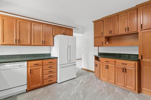 1456 Burke Ave, Roseville1456 Burke Ave, Roseville1456 Burke Ave, Roseville-10.jpg