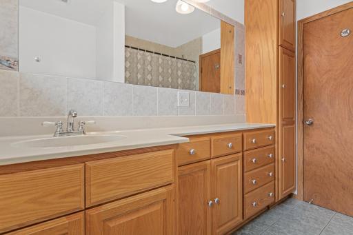 1456 Burke Ave, Roseville1456 Burke Ave, Roseville1456 Burke Ave, Roseville-24.jpg