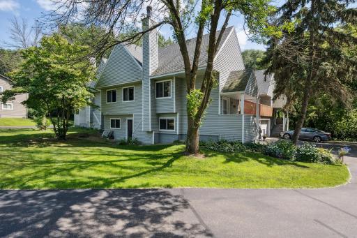 13334 Court Place, Burnsville, MN 55337