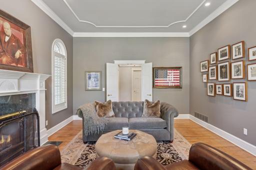 13985 Crowne Hill Lane, Minnetonka, MN 55305