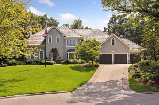 13985 Crowne Hill Lane, Minnetonka, MN 55305