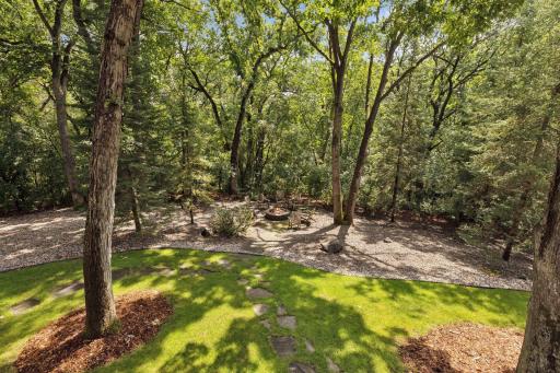 13985 Crowne Hill Lane, Minnetonka, MN 55305