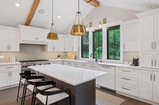 5815 Howards Point Road, Excelsior, MN 55331