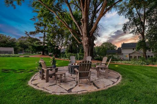 5815 Howards Point Road, Excelsior, MN - Twilight Photos _0005.jpg