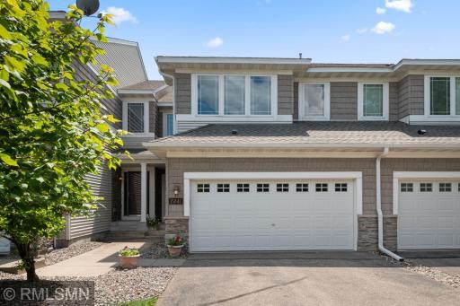 15841 Porchlight Lane, Eden Prairie, MN 55347