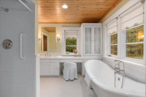 The primary suite luxury bath is straight out of a Bed and Breakfast expeirence.
