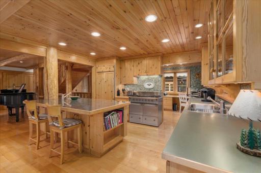13315 Aurora Drive, Ely, MN 55731