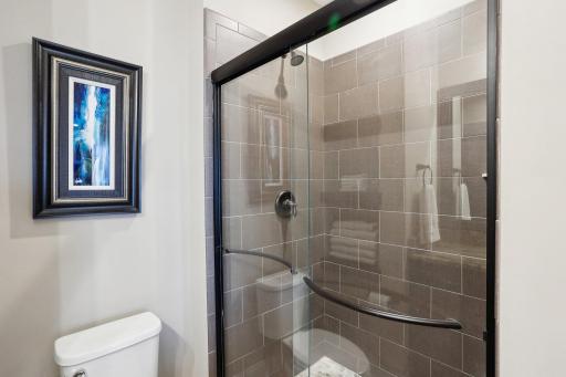 7620 Windsor Court, Chanhassen, MN 55317