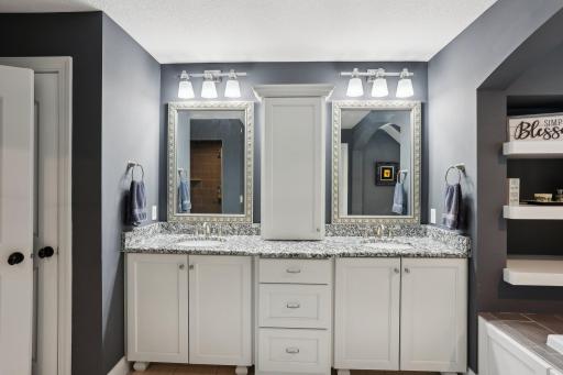 7620 Windsor Court, Chanhassen, MN 55317