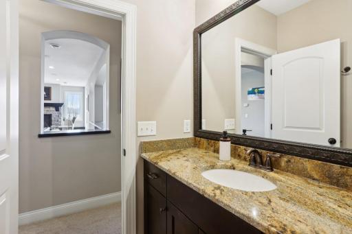 7620 Windsor Court, Chanhassen, MN 55317