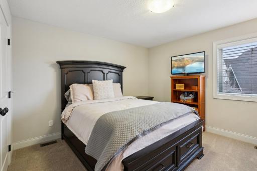7620 Windsor Court, Chanhassen, MN 55317