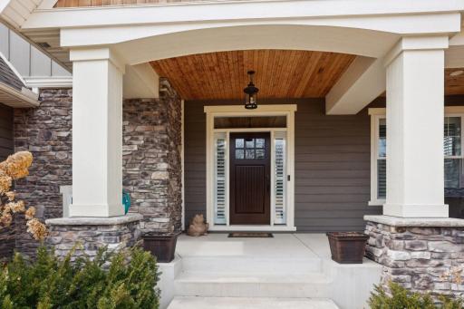7620 Windsor Court, Chanhassen, MN 55317