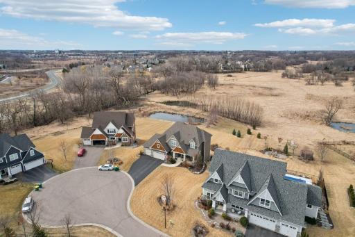 7620 Windsor Court, Chanhassen, MN 55317