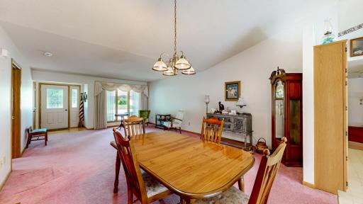 120 6th Street SW, Chatfield, MN 55923