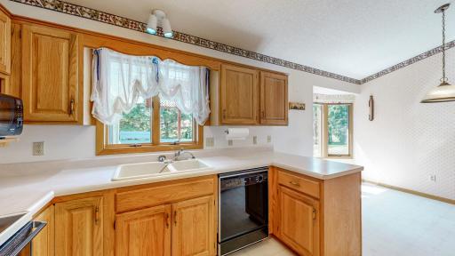 120 6th Street SW, Chatfield, MN 55923