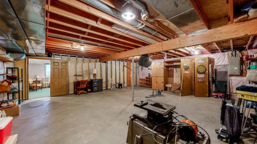 120 6th Street SW, Chatfield, MN 55923