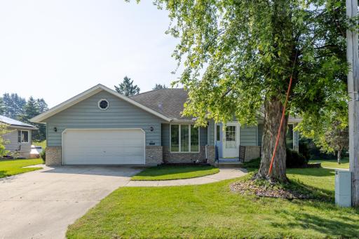 120 6th Street SW, Chatfield, MN 55923