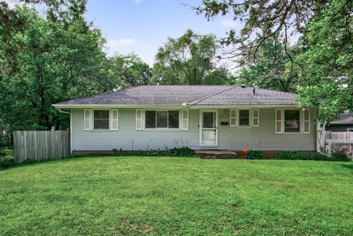 Front of house_West_Old_Shakopee4_mls.jpg