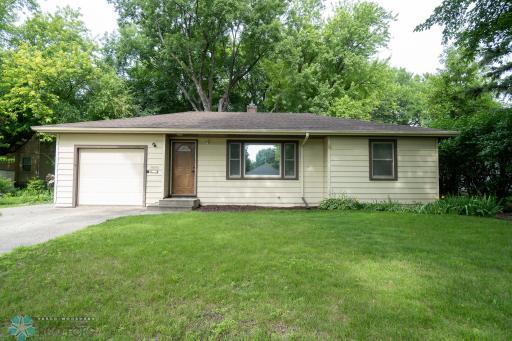 1606 5th Street N, Fargo, ND 58102