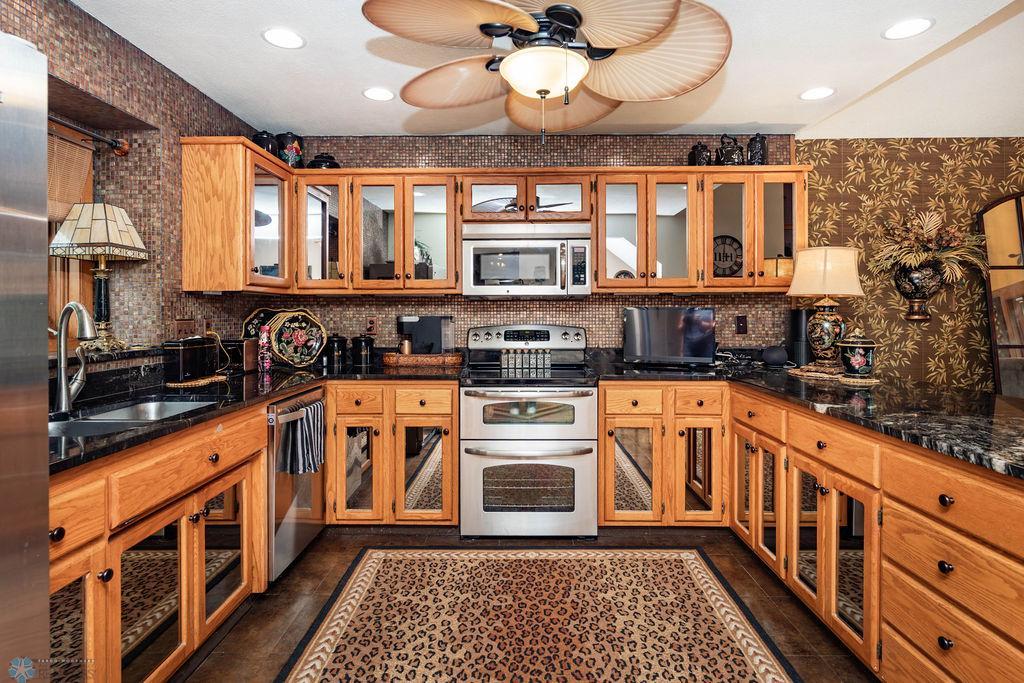 Spacious Kitchen
