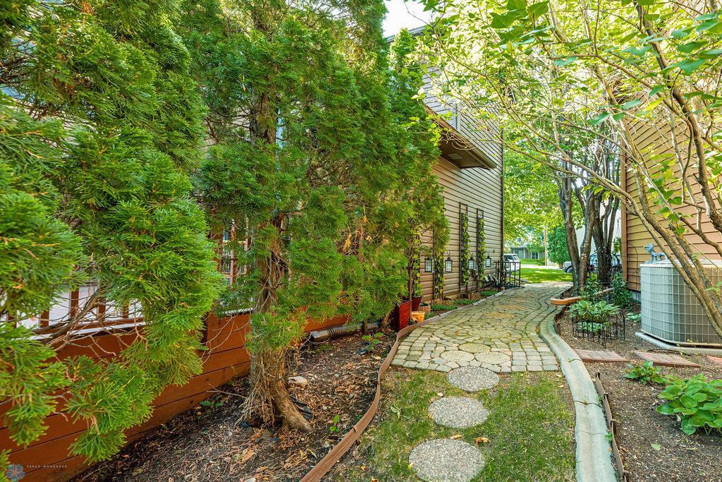 Side yard