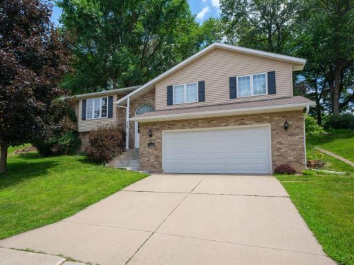 1618 Teton Court NE, Rochester, MN 55906
